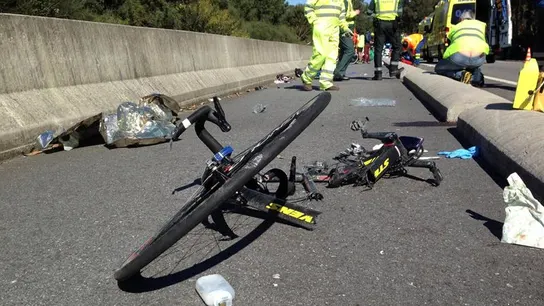 Un ciclista muerto y siete heridos arrollados en A Guarda Un ciclista muerto y siete heridos arrollados en A Guarda