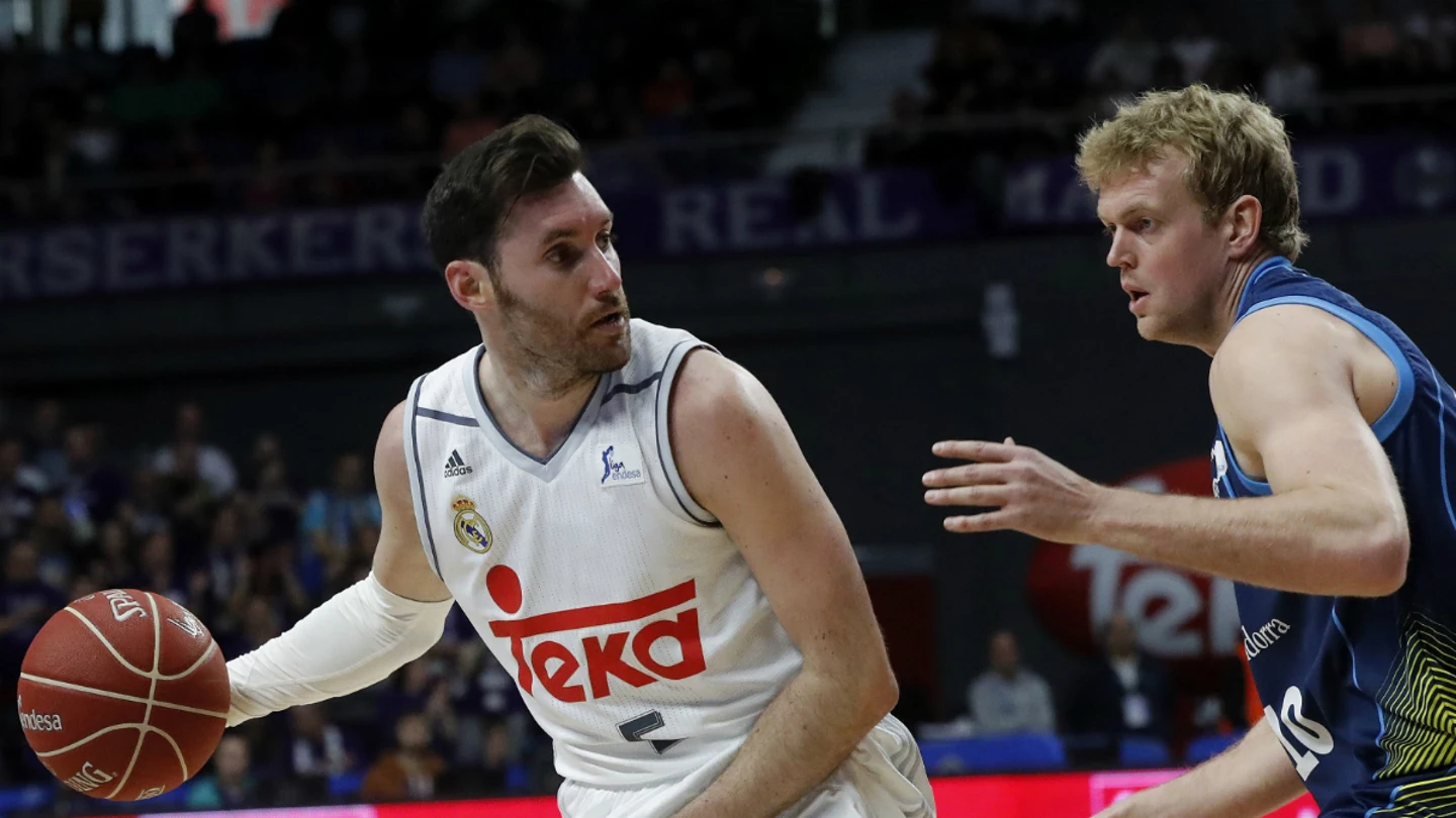 Rudy Fernández busca un compañero al que pasar contra el Andorra Rudy Fernández busca un compañero al que pasar contra el Andorra