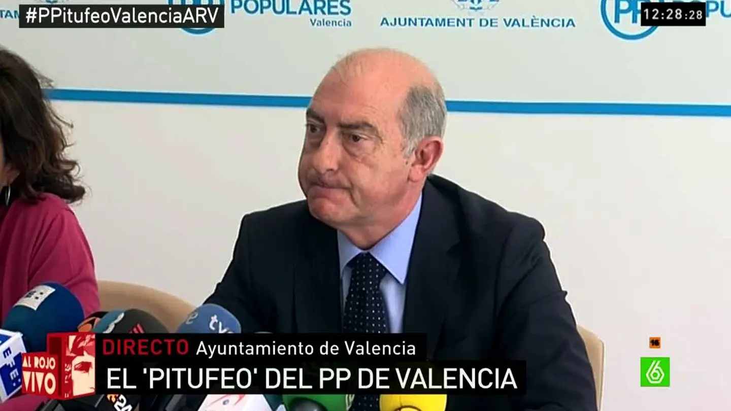 Alfonso Novo en rueda de prensa Alfonso Novo en rueda de prensa