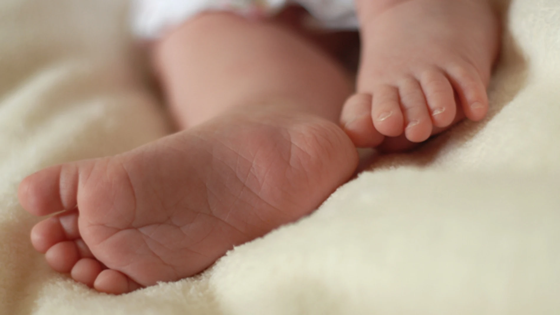 Imagen de los pies de un bebé