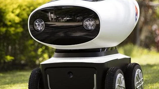 Prototipo de un robot repartidor de pizzas Prototipo de un robot repartidor de pizzas