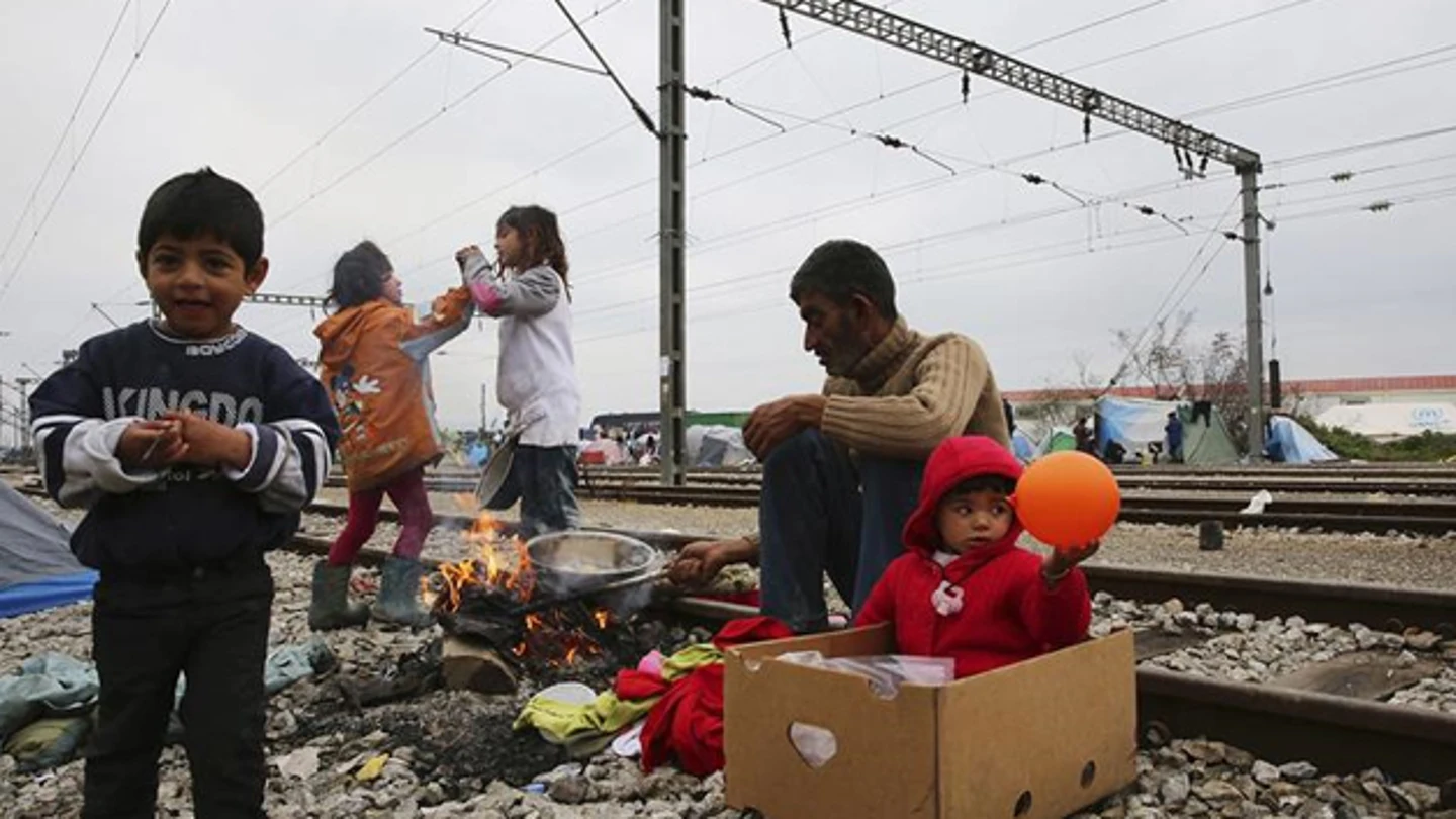 Niños sirios en el campo de Idomeni Niños sirios en el campo de Idomeni