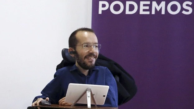 Pablo Echenique durante una rueda de prensa