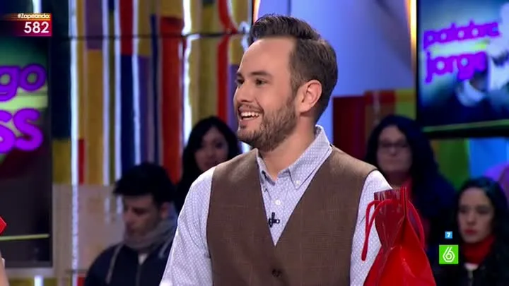 El mago Jorge Blass visita el plató de Zapeando 