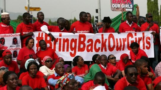 Familiares de las ni&ntilde;as secuestradas en Chibok (Nigeria) por Boko Haram