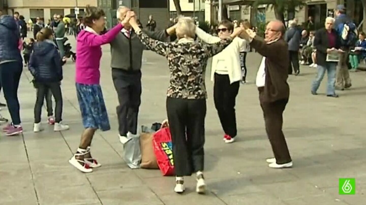 Sardanas en Catalu&ntilde;a