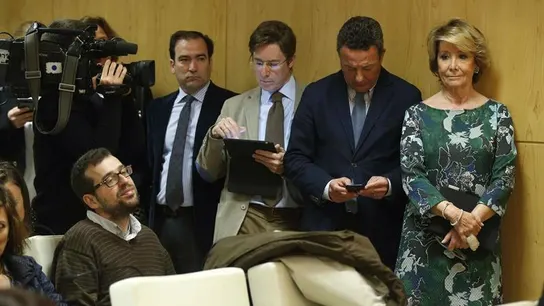 Esperanza Aguirre en la rueda de prensa de Carmena Esperanza Aguirre en la rueda de prensa de Carmena