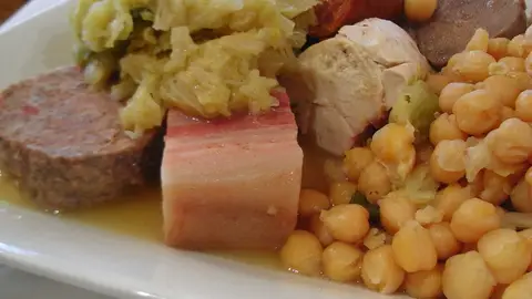 Comer cocido es bueno contra la resaca Comer cocido es bueno contra la resaca