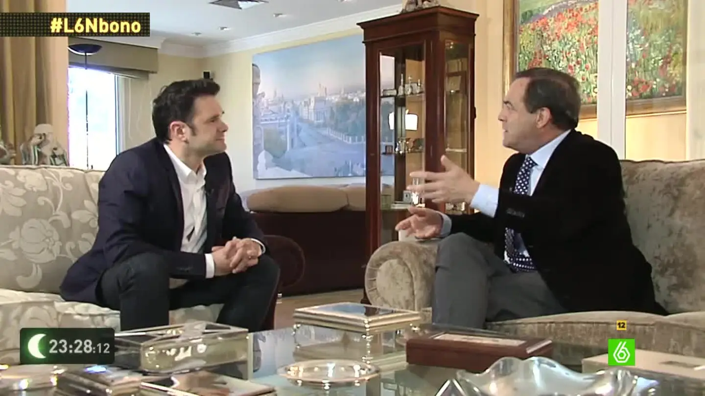 José Bono, sobre el PP de Valencia: "Estos beatos que parece que mean agua bendita aprovecharon que estaba el papa para robar a los españoles" José Bono, sobre el PP de Valencia: "Estos beatos que parece que mean agua bendita aprovecharon que estaba el papa para robar a los españoles"