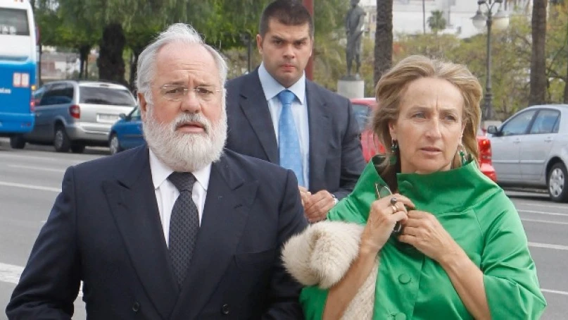 Arias Cañete y Micaela Domecq