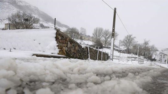 El temporal azota la Pen&iacute;nsula