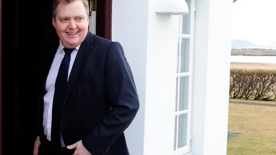 Sigmundur David Gunnlaugsson dimite como primer ministro de Islandia Sigmundur David Gunnlaugsson dimite como primer ministro de Islandia