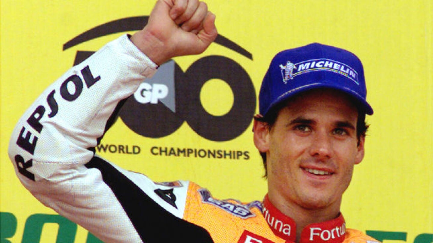El campe&oacute;n del mundo de motociclismo &Aacute;lex Crivill&eacute;