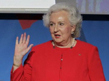 Pilar de Borbón, hermana del rey Juan Carlos Pilar de Borbón, hermana del rey Juan Carlos