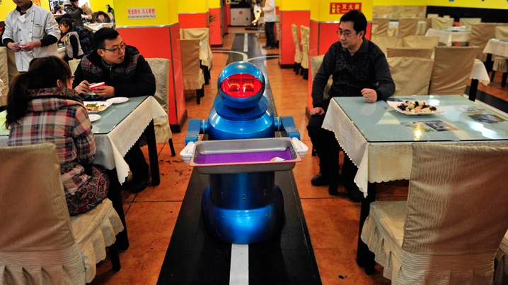 Restaurante donde el camarero es un robot Restaurante donde el camarero es un robot