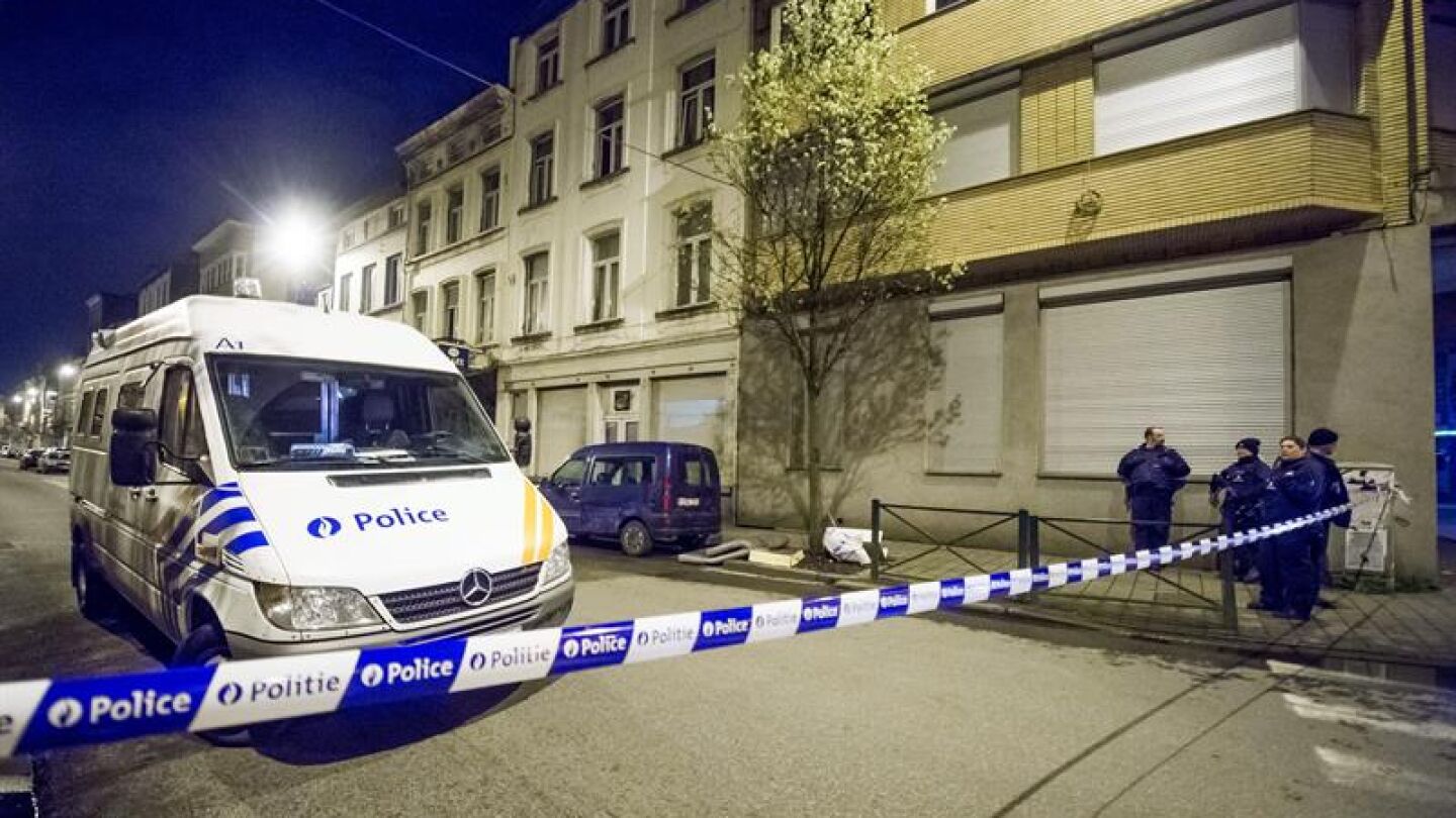 La justicia belga acusa de actividades terroristas y de asesinato al c&oacute;mplice de Salah Abdeslam y al hombre del metro de Bruselas