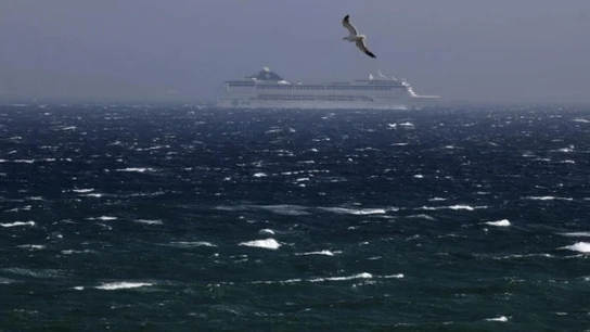 Temporal de viento en el estrecho de Gibraltar  Temporal de viento en el estrecho de Gibraltar