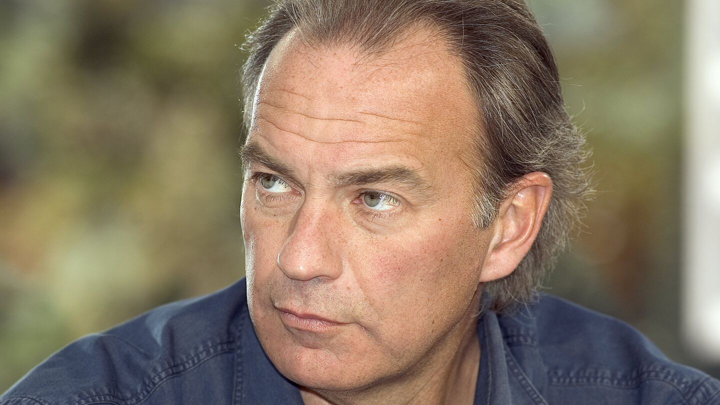 Bert&iacute;n Osborne