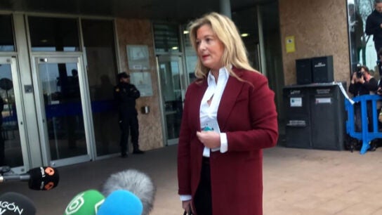 L&oacute;pez Negrete compareciendo ante los medios