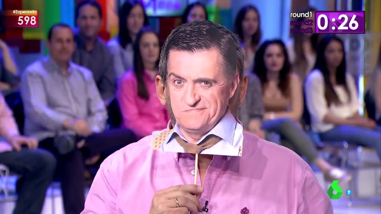 Miki Nadal con careta de Wyoming