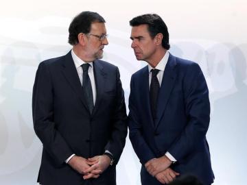 Mariano Rajoy junto a José Manuel Soria Mariano Rajoy junto a José Manuel Soria