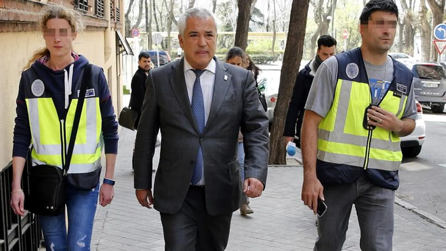 Detención del presidente de Ausbanc Detención del presidente de Ausbanc