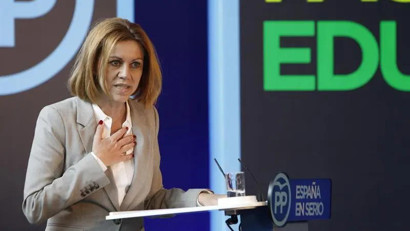 Cospedal contrasta la responsabilidad del PP con la de quienes rehuyen la suya Cospedal contrasta la responsabilidad del PP con la de quienes rehuyen la suya