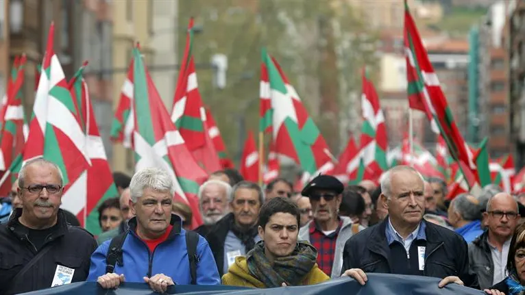 Manifestación de expresos y antiguos huidos de ETA Manifestación de expresos y antiguos huidos de ETA