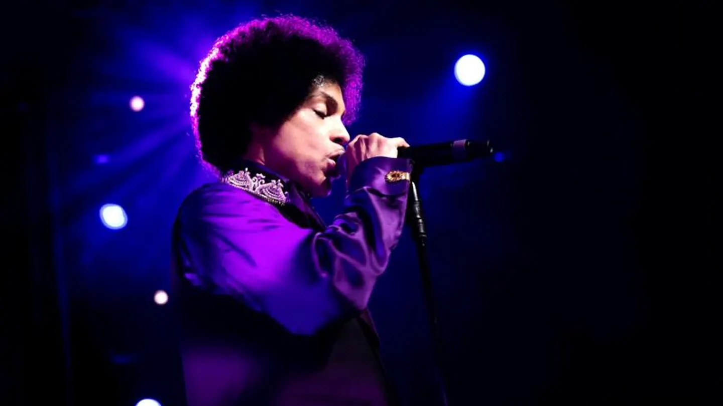 Prince en una actuación Prince en una actuación