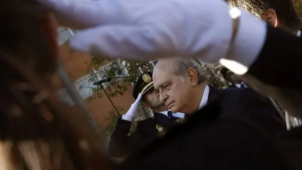 Fernández Díaz, en un acto con la Policía Fernández Díaz, en un acto con la Policía