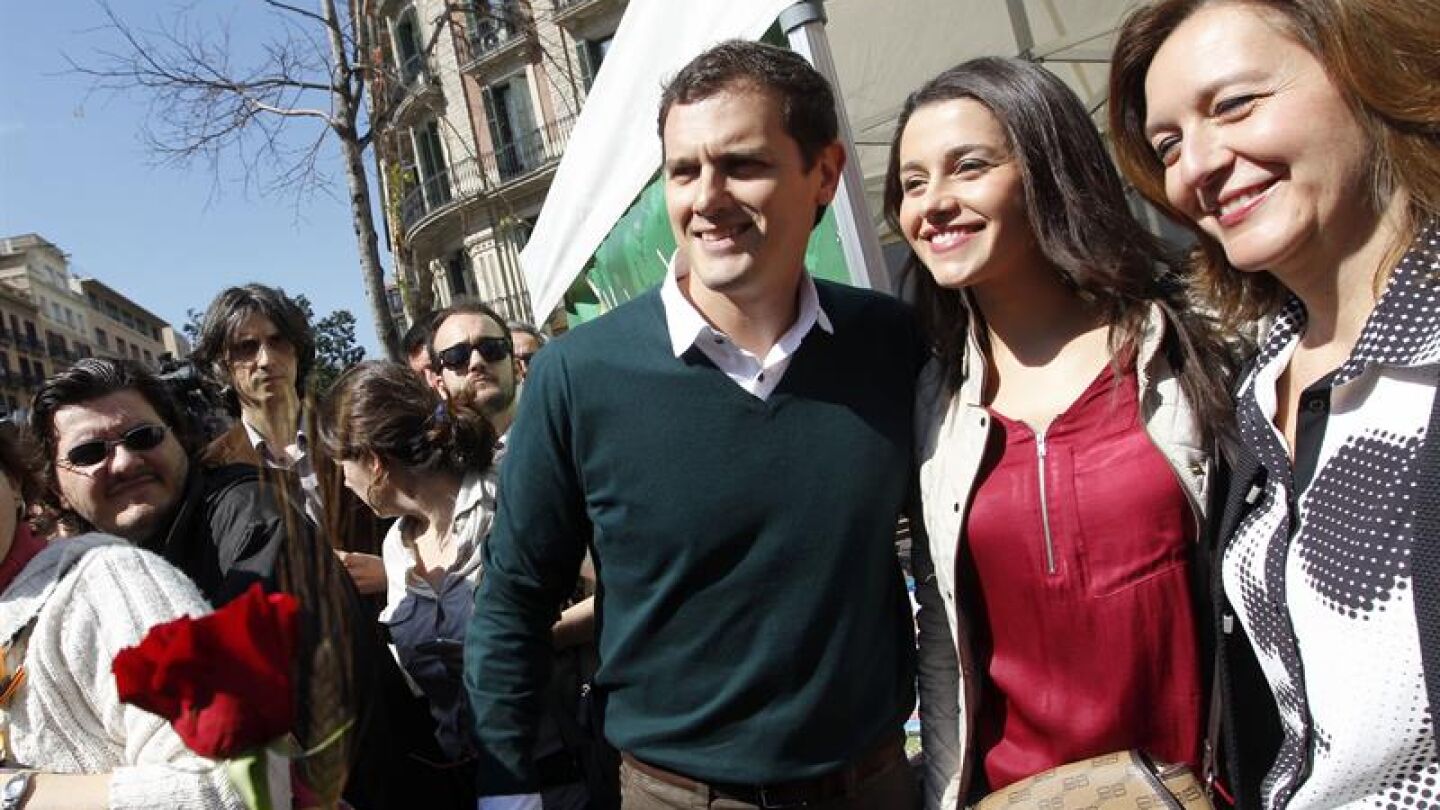 Rivera sobre PP y Podemos: "Intentan bloquear la legislatura para que haya repetici&oacute;n de elecciones y repartirse las cartas"