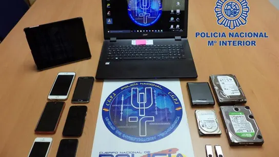 Detenidos en las provincias de Madrid y Alicante Detenidos en las provincias de Madrid y Alicante