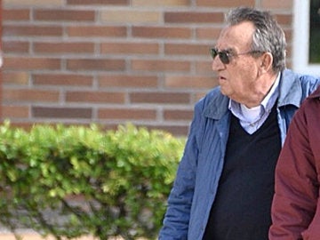 Carlos Fabra disfruta de su primera noche en libertad Carlos Fabra disfruta de su primera noche en libertad