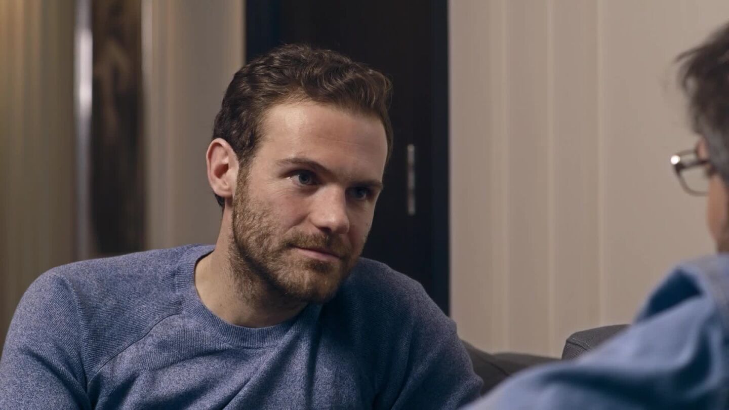 Jordi &Eacute;vole entrevista al futbolista del Manchester United, Juan Mata