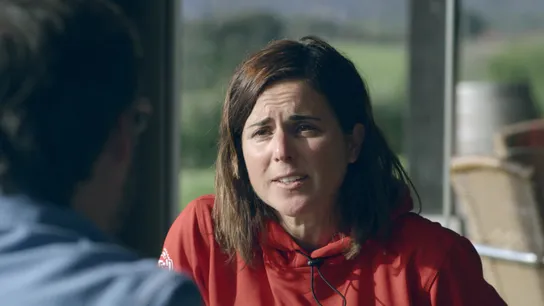 Jordi Évole entrevista a la triatleta vasca Virginia Berasategi Jordi Évole entrevista a la triatleta vasca Virginia Berasategi