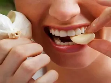 La dieta del ajo, surrealista La dieta del ajo, surrealista