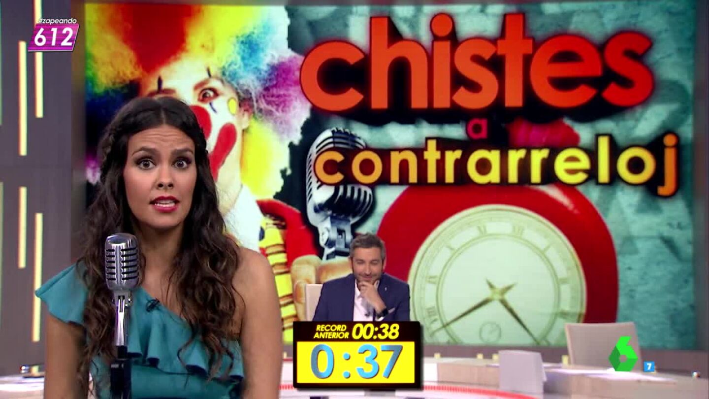 Cristina Pedroche: "-Mama que haces durmiendo delante del ordenador?" 