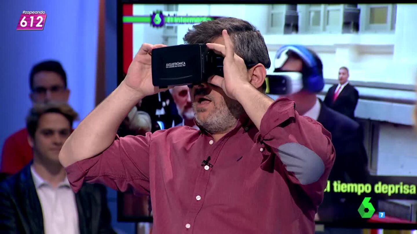&iquest;Qu&eacute; habr&aacute; visto Miki Nadal con sus gafas de realidad virtual?