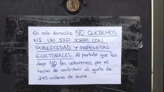 Mensaje en un portal para evitar recibir papeletas del 26J Mensaje en un portal para evitar recibir papeletas del 26J