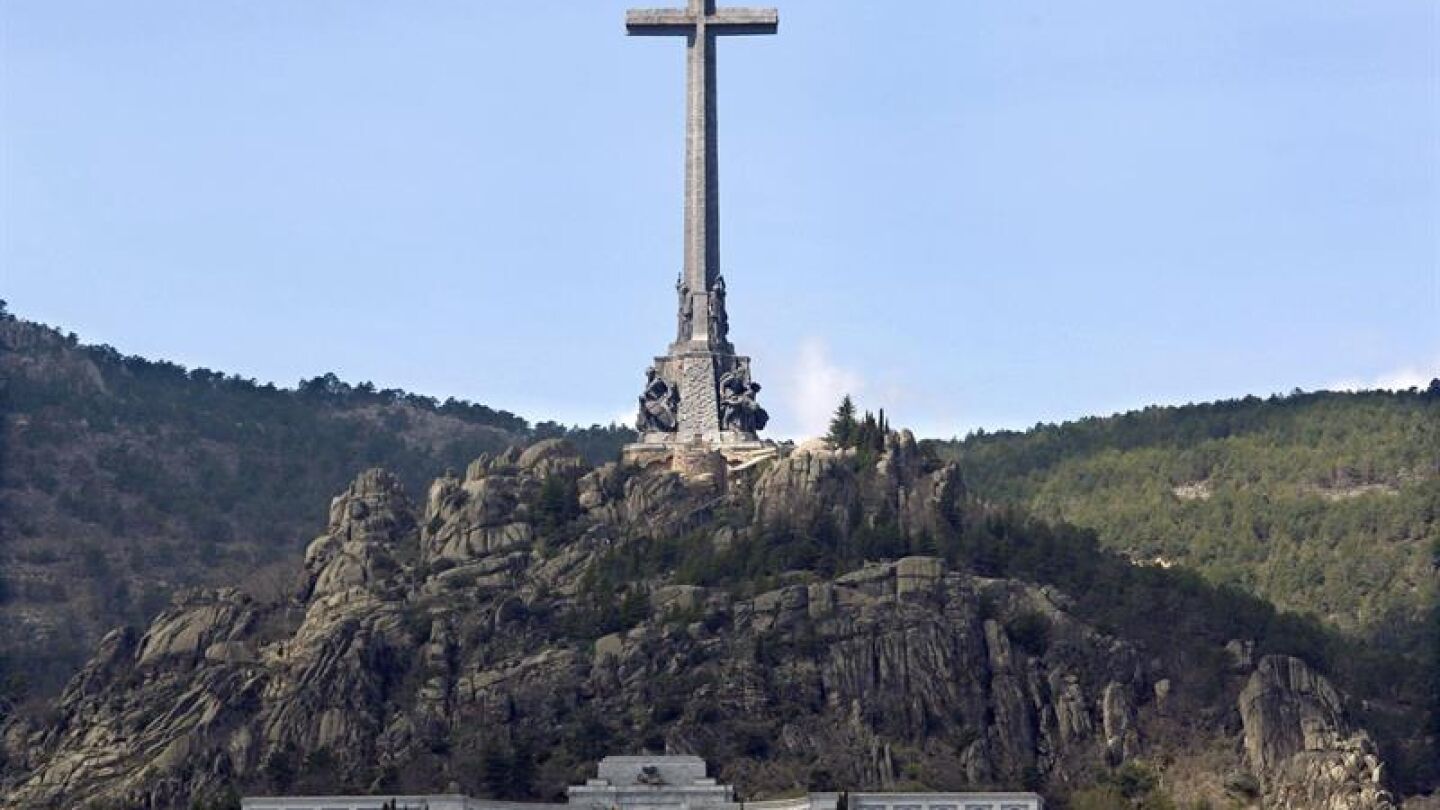 Piden 2 a&ntilde;os al acusado que pidi&oacute; en Facebook bombardear el Valle de los Ca&iacute;dos