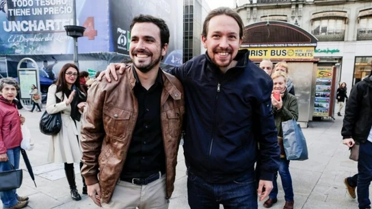 Alberto Garzón y Pablo Iglesias, tras la firma del preacuerdo Alberto Garzón y Pablo Iglesias, tras la firma del preacuerdo