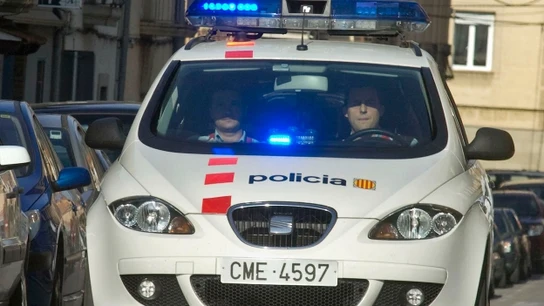 Un coche de los Mossos d'Esquadra Un coche de los Mossos d'Esquadra