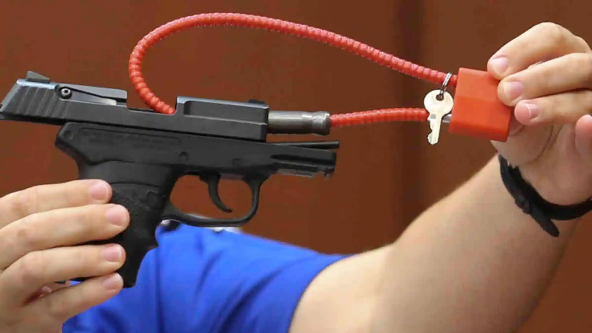 La pistola que mató a Trayvon Martin, a subasta