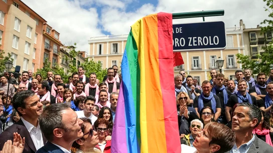 Inauguración de la plaza de Pedro Zerolo Inauguración de la plaza de Pedro Zerolo