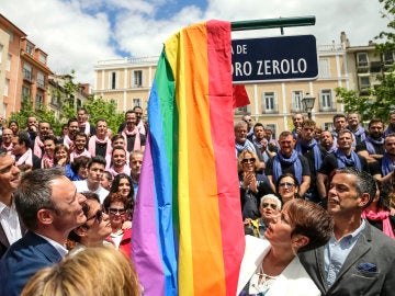 Inauguración de la plaza de Pedro Zerolo Inauguración de la plaza de Pedro Zerolo