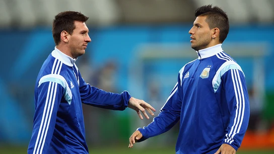 Lionel Messi y Sergio Agüero en el entrenamiento de la 'albiceleste' Lionel Messi y Sergio Agüero en el entrenamiento de la 'albiceleste'