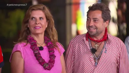 Blanca y Pepe ganan el amuleto Blanca y Pepe ganan el amuleto