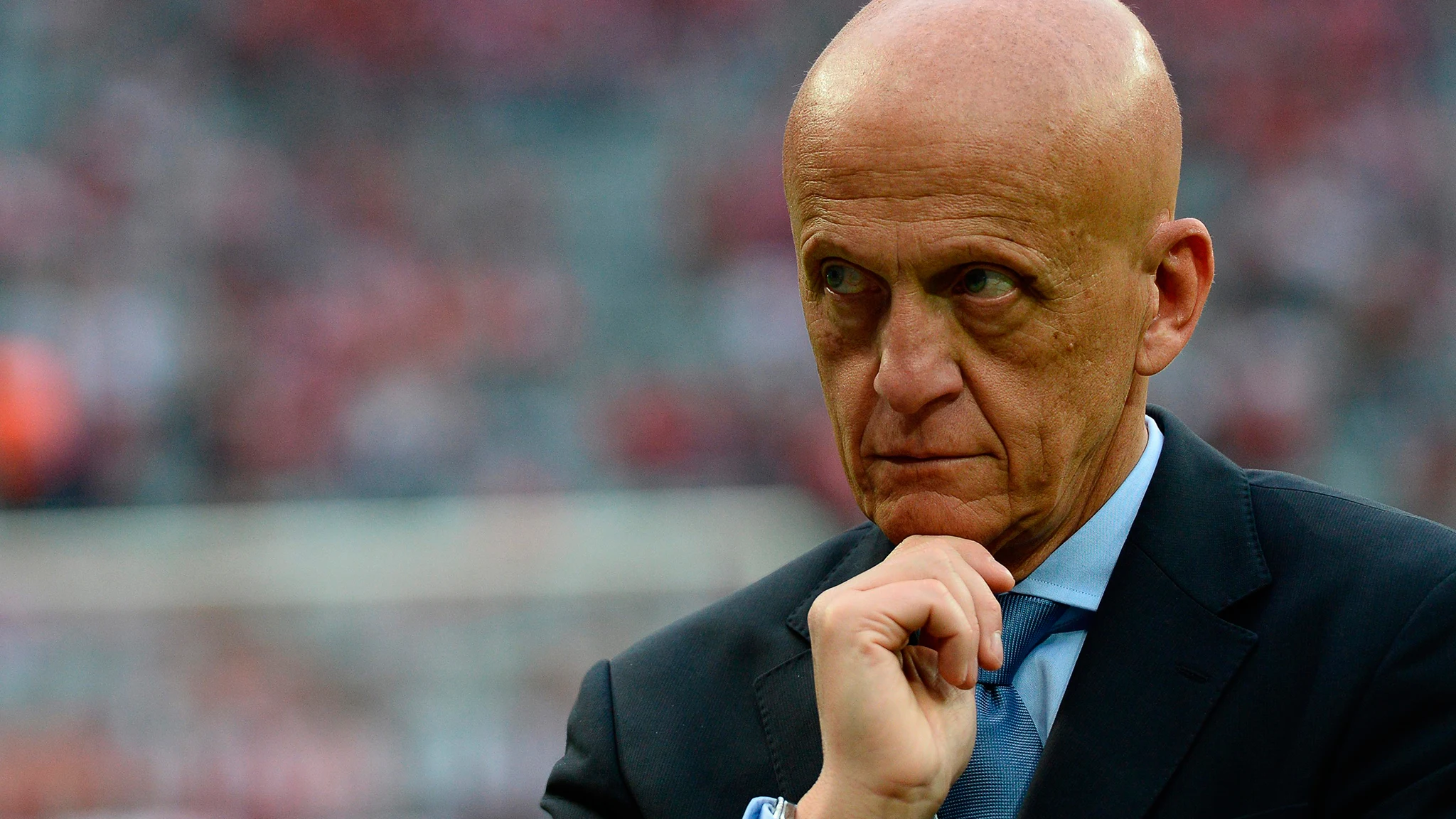 El exárbitro Pierluigi Collina