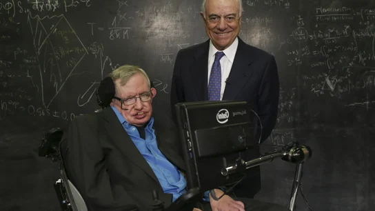 Stephen Hawking recibe el Premio Fronteras del Conocimiento Stephen Hawking recibe el Premio Fronteras del Conocimiento