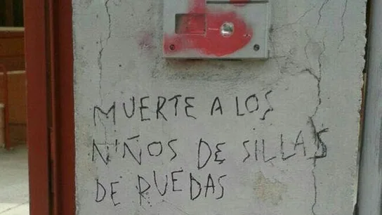 Pintadas neonazis en un colegio de Educación Especial Pintadas neonazis en un colegio de Educación Especial